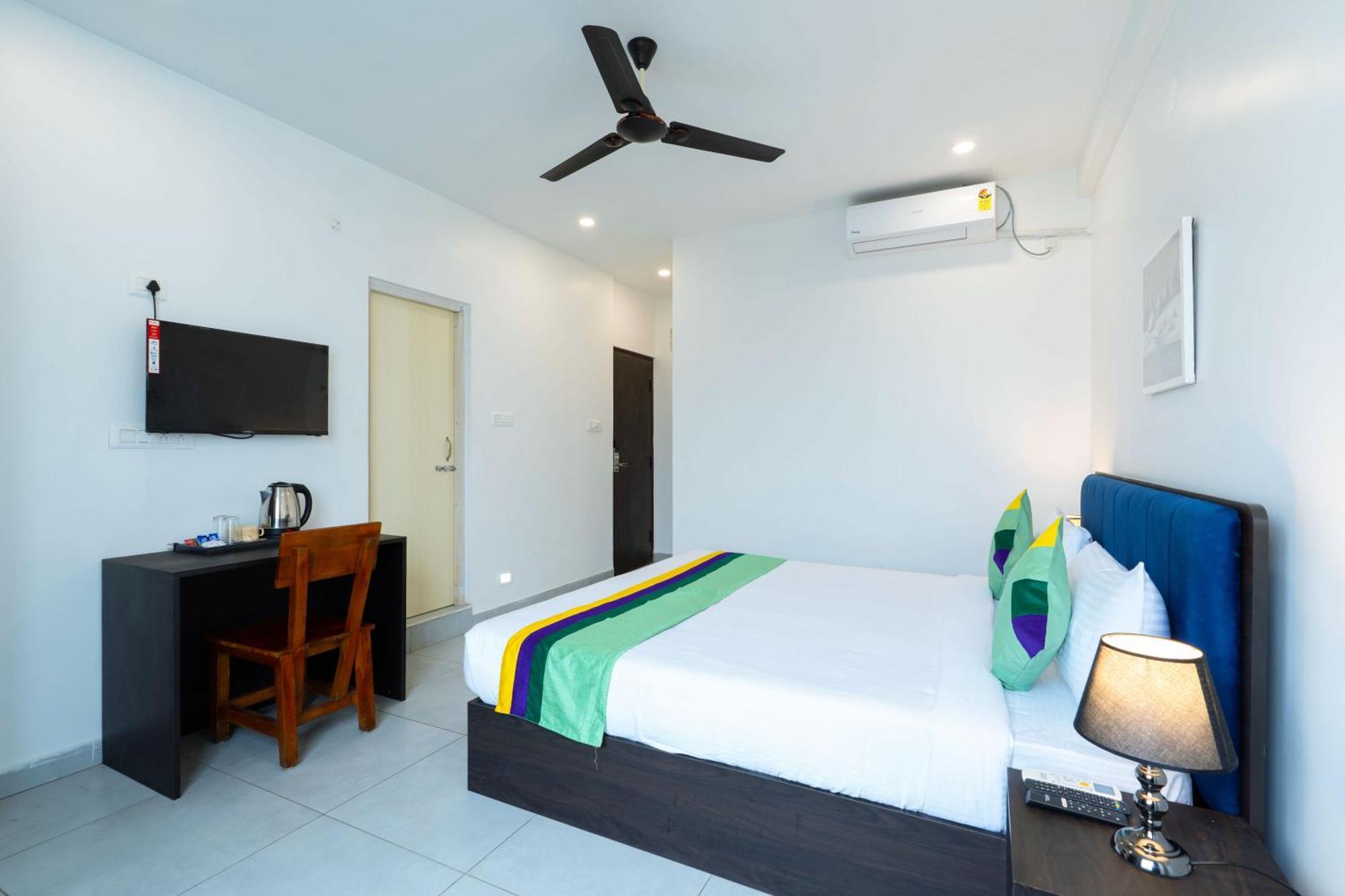 Treebo The Grand Skyla, Malleshwaram Bangalore Esterno foto